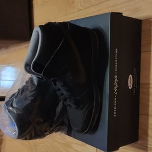 Nike Dunk High Top Sneakers
